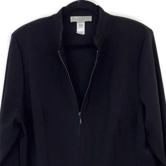 Jon Lawrence Ltd. Zip Front Mock Neck Blazer w/ Shoulder Pads - Picture 5 of 6
